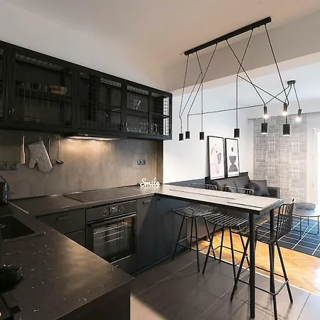 Traveller's Nest #feelslikehome * Saloniki